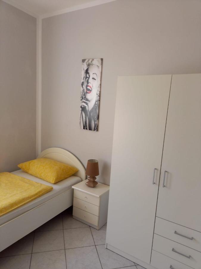 Apartment Smajlovic Kukci Bagian luar foto