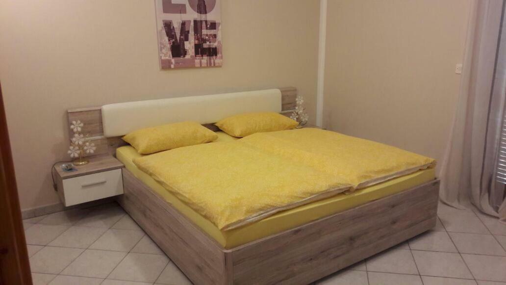 Apartment Smajlovic Kukci Bagian luar foto