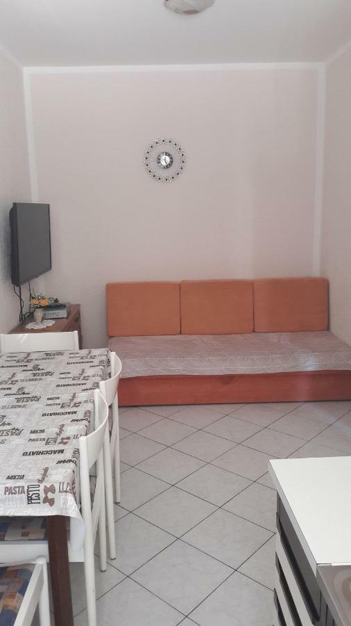 Apartment Smajlovic Kukci Bagian luar foto